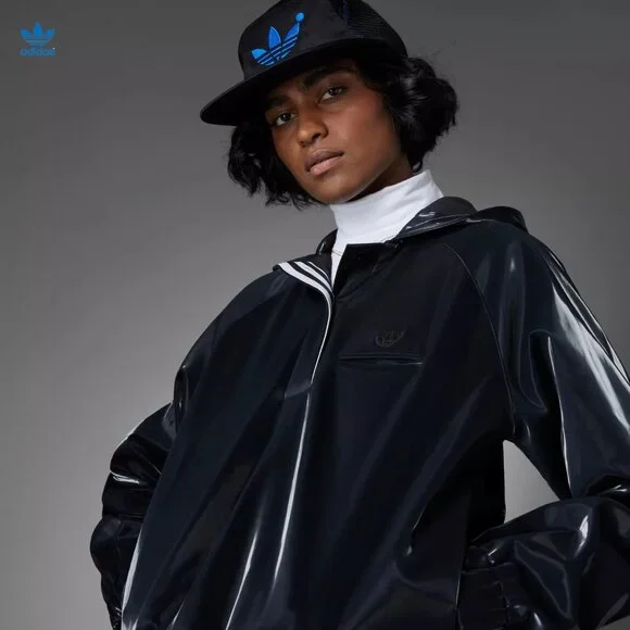 Adidas Originals Unisex Blue Version High Shine Hoodie Black HN0999 Size…